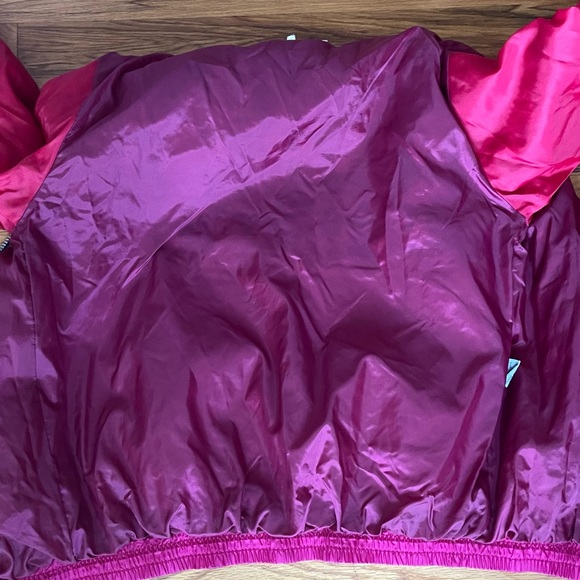 Vtg River Edge Women’s Zip Up Windbreaker - Picture 8 of 12